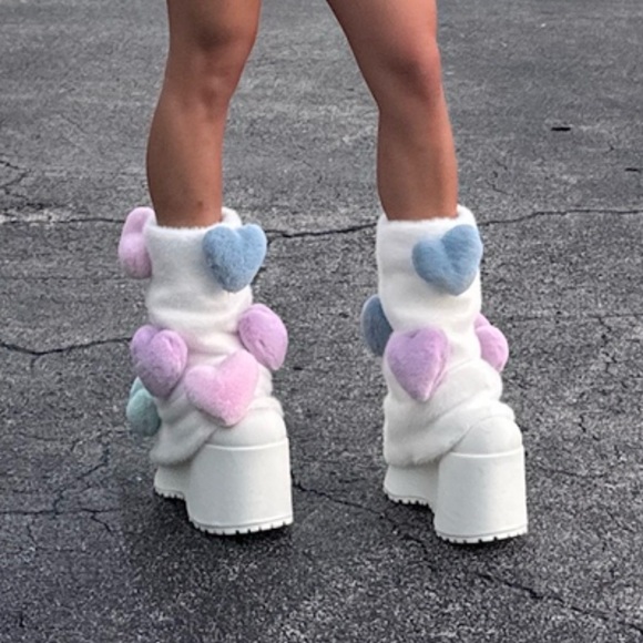 Sugar Thrillz Platform Boots - Picture 3 of 10